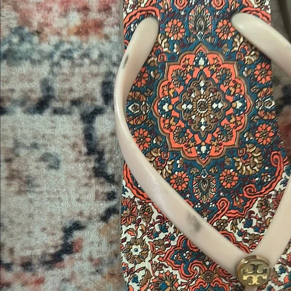 Tory Burch Rose Gold Sandals with Bohemian Pattern - Picture 4 of 4